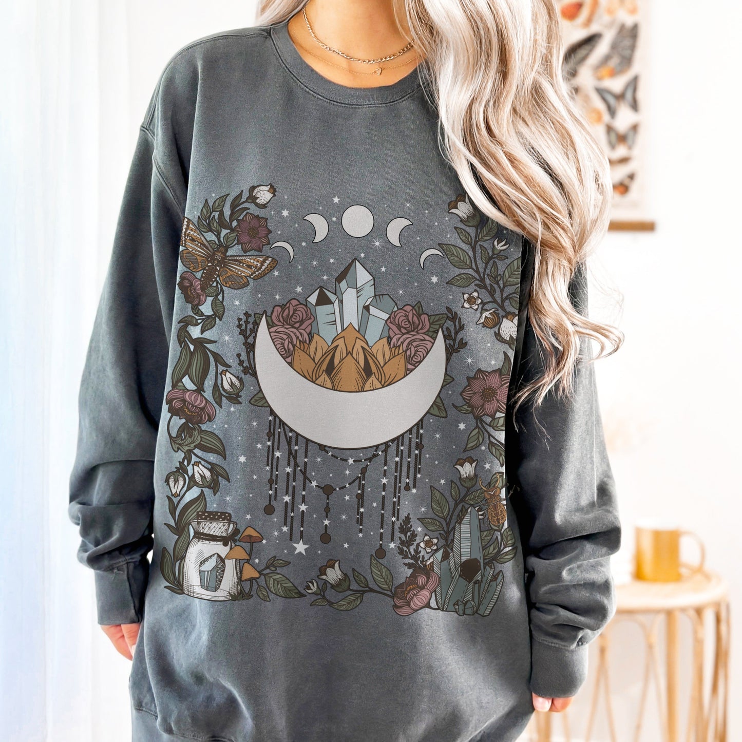 Boho Moon Comfort Colors Sweatshirt - Esdee