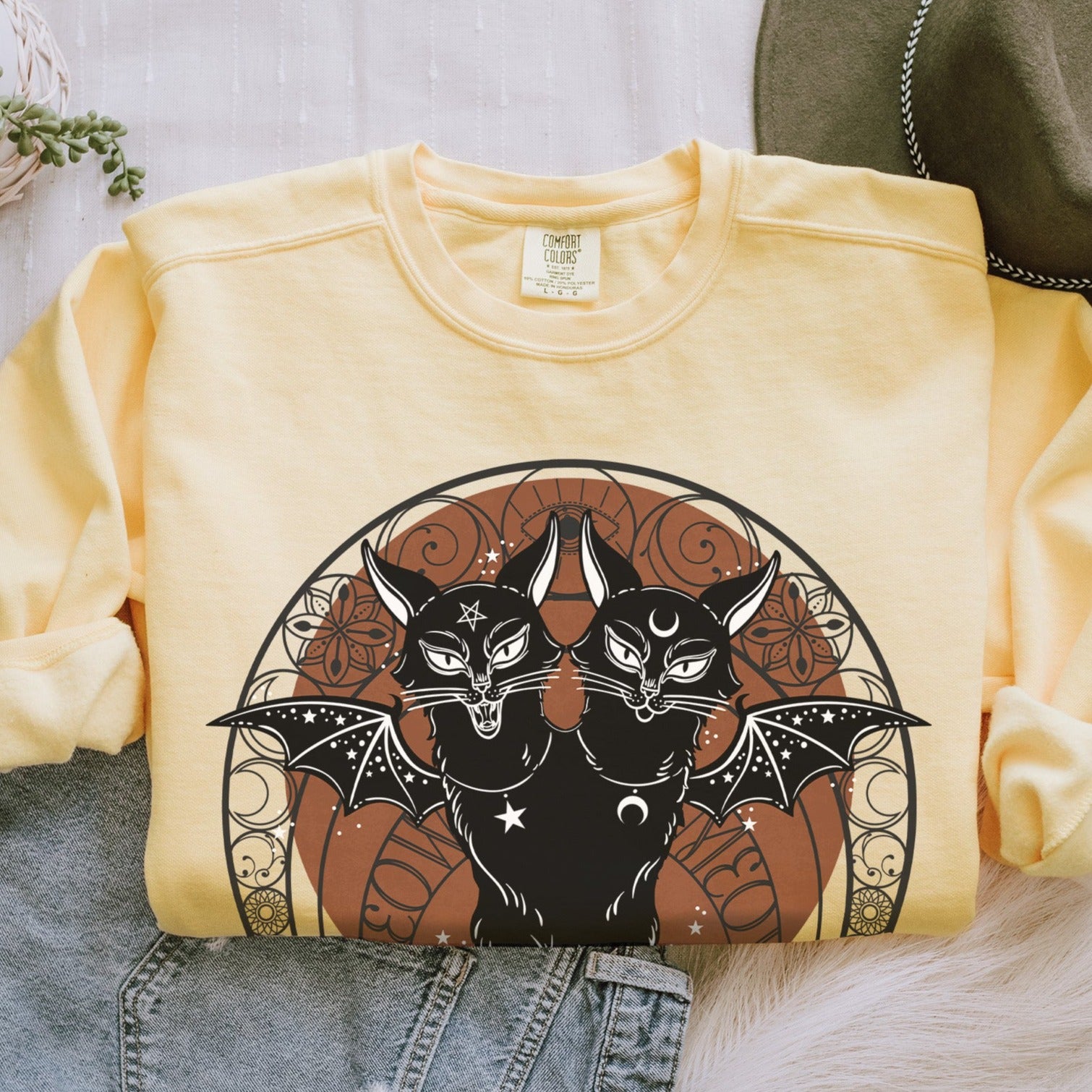 Art Nouveau Black Cat Comfort Colors Sweatshirt - Esdee