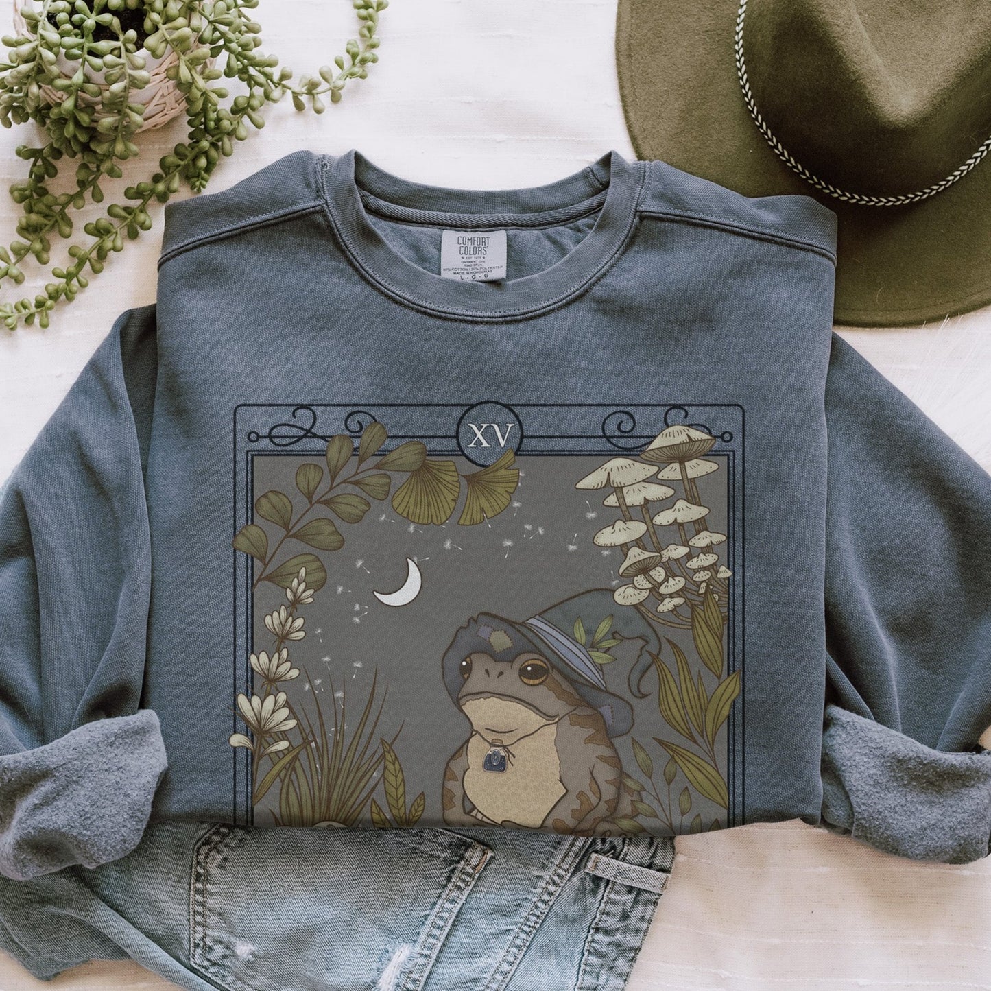 The Wizard Tarot Card Comfort Colors Sweatshirt - Esdee
