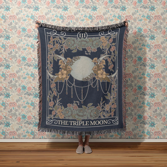 The Moon Tarot Card Cotton Woven Throw Blanket Wall Hanging - Esdee