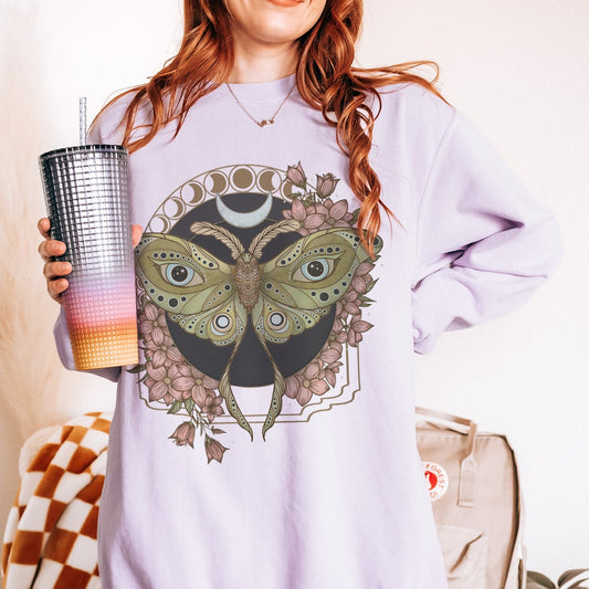 Luna Moth Comfort Colors Sweatshirt - Esdee