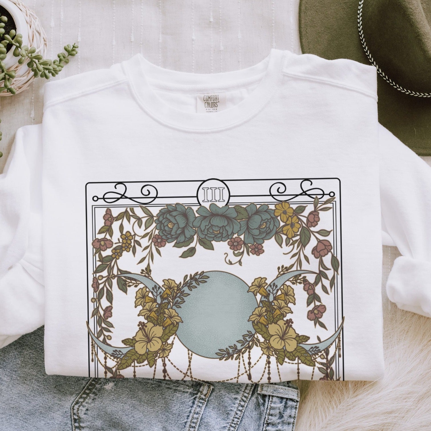 The Triple Moon Tarot Card Comfort Colors Sweatshirt - Esdee
