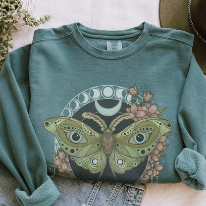 Luna Moth Comfort Colors Sweatshirt - Esdee