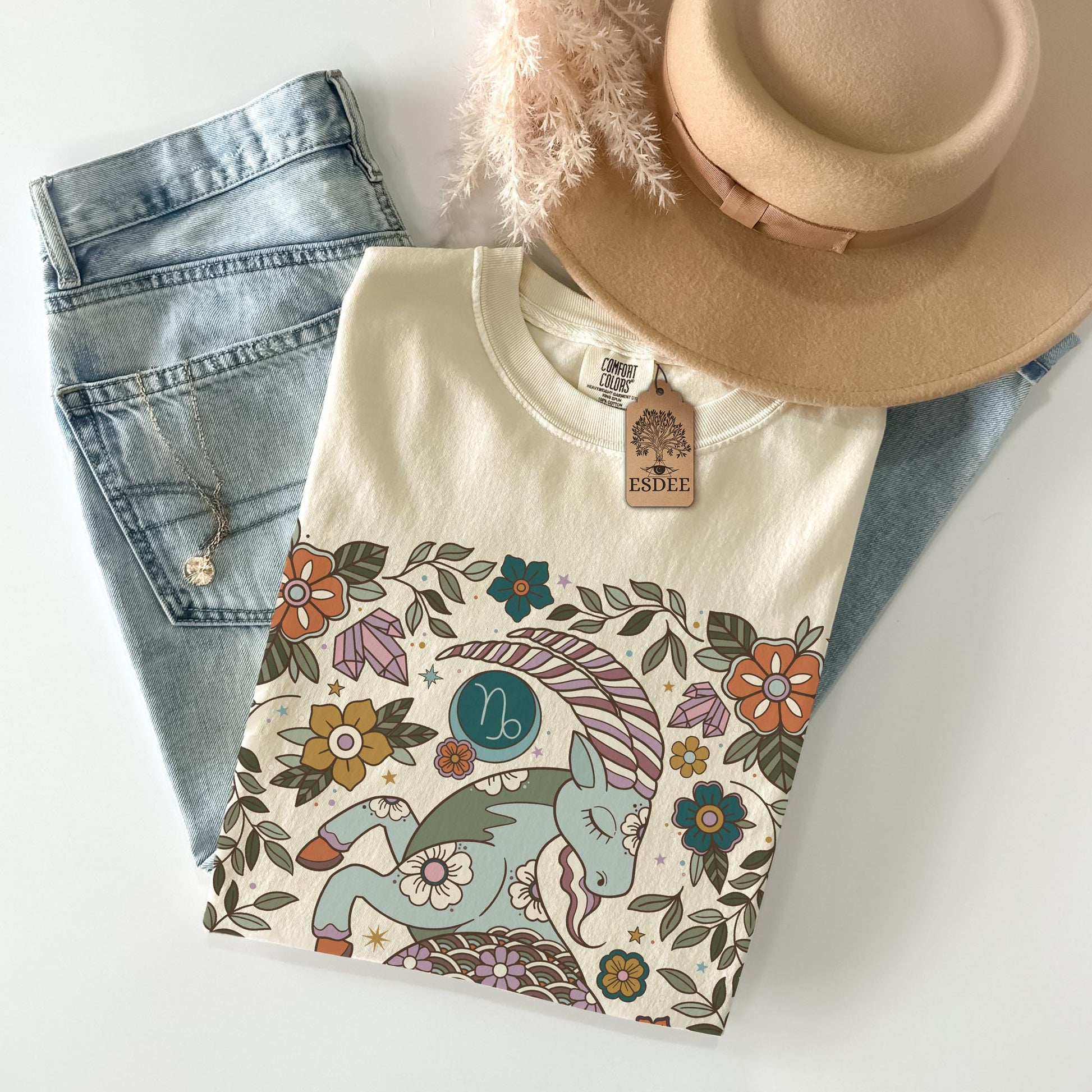 Capricorn Zodiac Sign Retro Comfort Colors T-shirt, Boho Celestial Astrology Tee, Star Sign Gift - Esdee