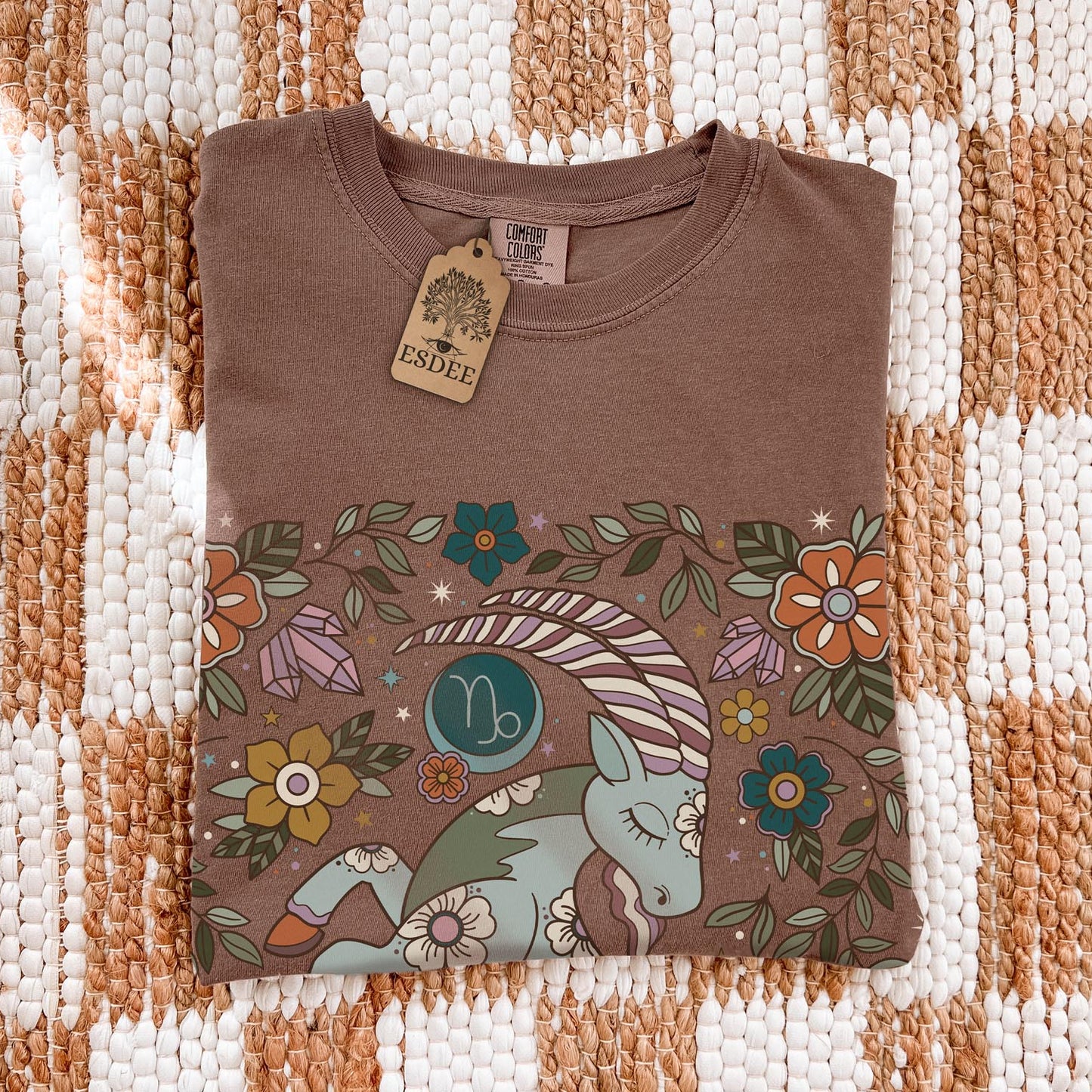 Capricorn Zodiac Sign Retro Comfort Colors T-shirt, Boho Celestial Astrology Tee, Star Sign Gift - Esdee