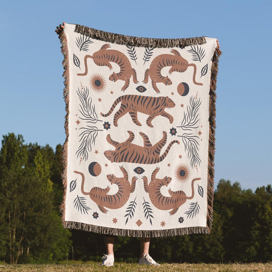 East Tigers Cotton Woven Throw Blanket Wall Hanging - Esdee