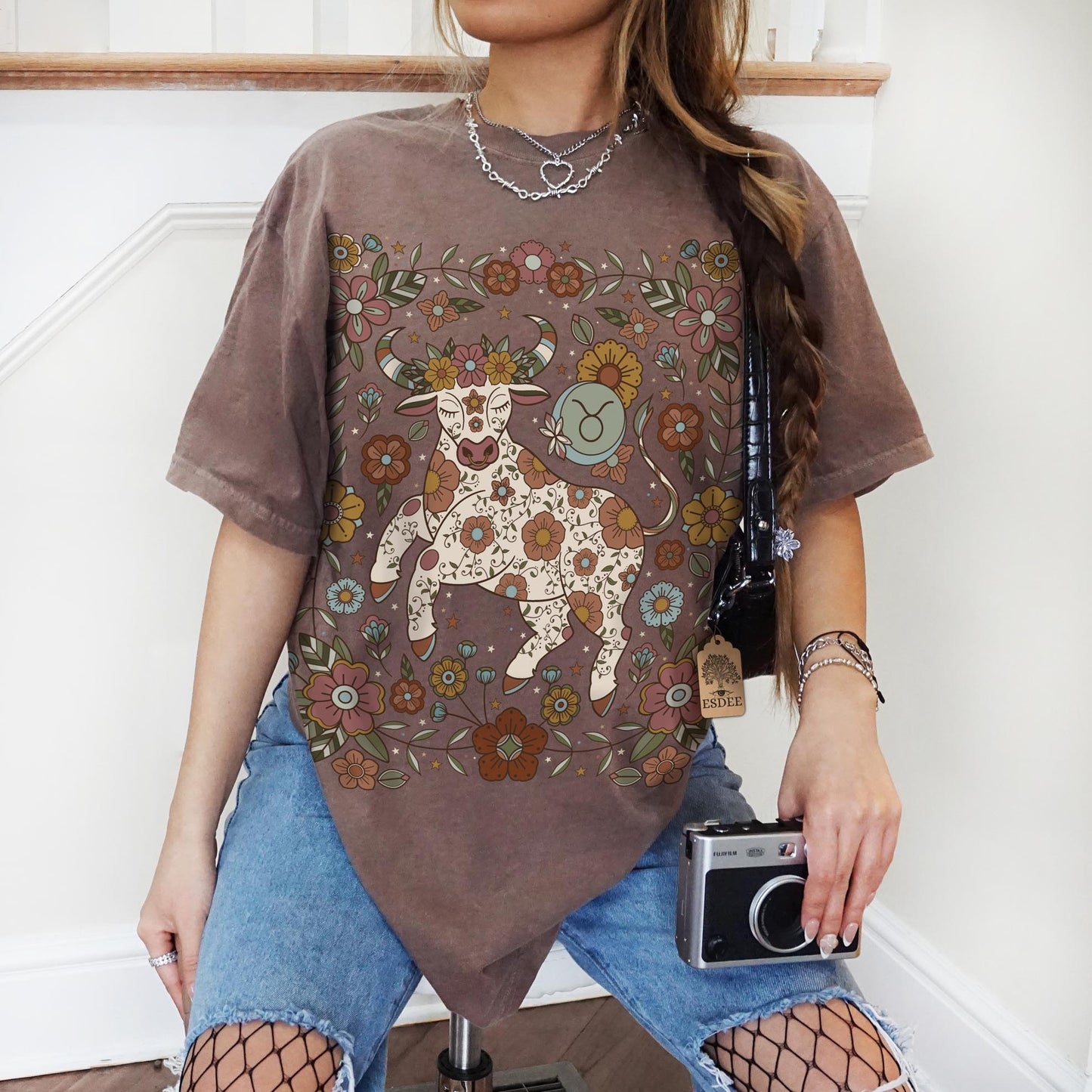 Taurus Zodiac Comfort Colors T-shirt, Celestial Astrology Tee, Star Sign Horoscope Gift - Esdee